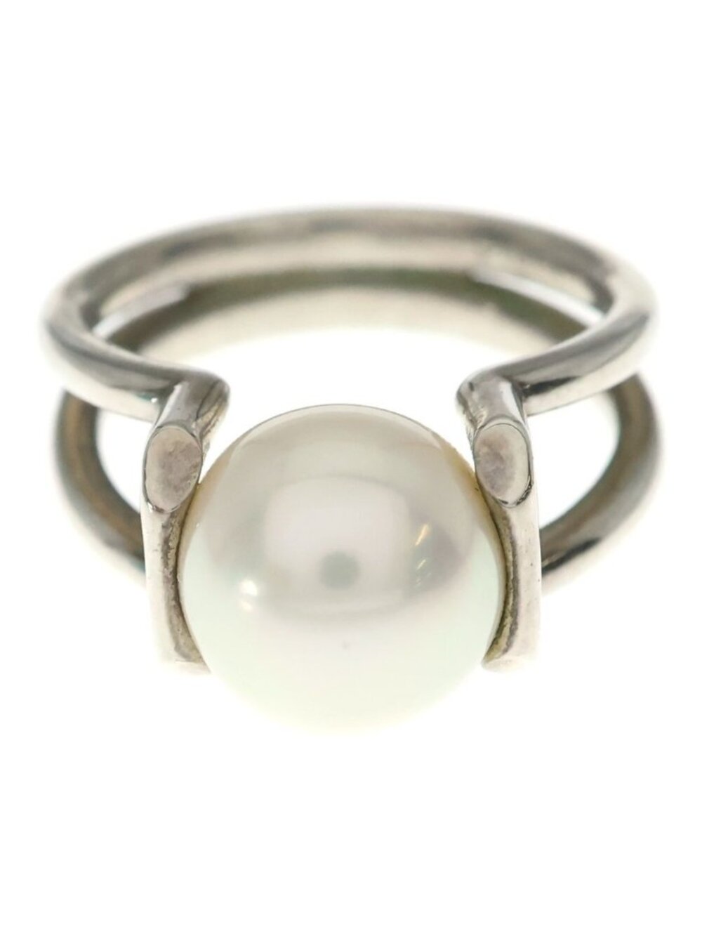 Tiffany & Co HardWear Fresh Water Pearl Ring Silver